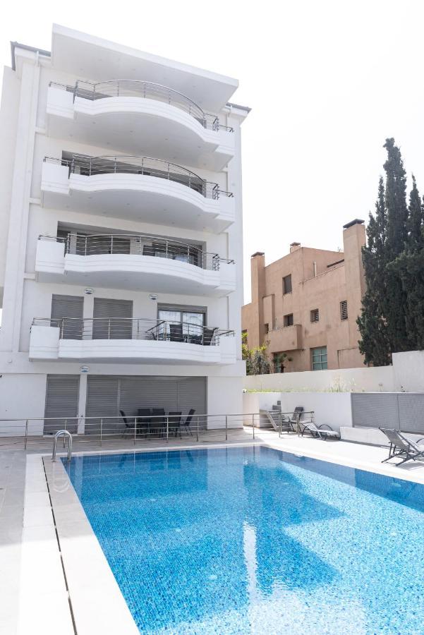 Design Apartment With Swimming Pool Near The Beach Athens Exterior photo